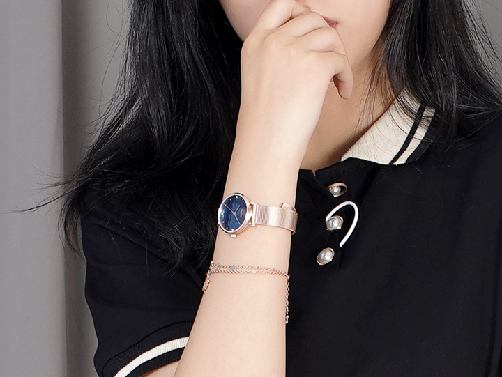 雷诺星空手表，为你的美搭增添一点内涵！