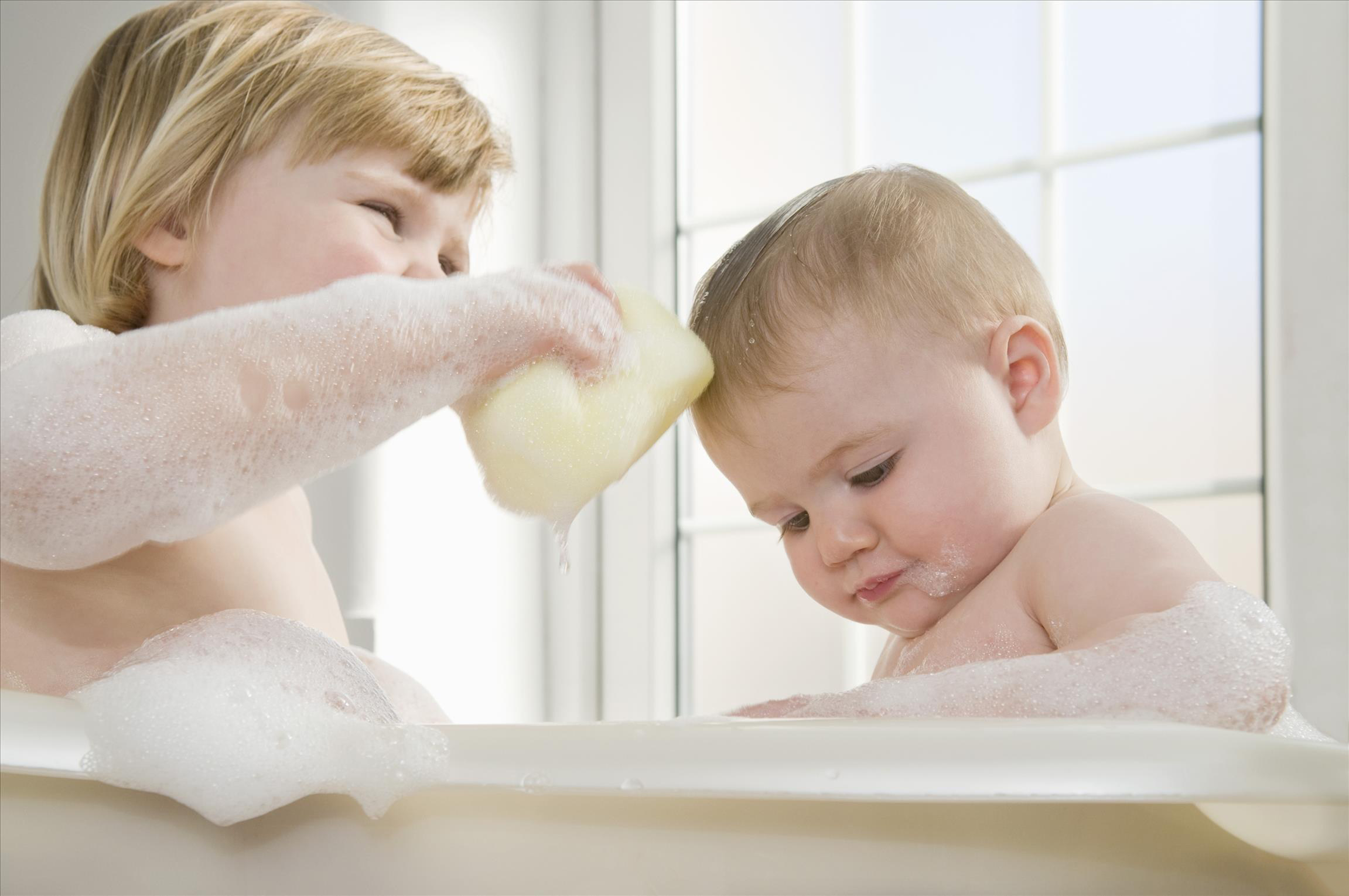 宝宝专用舒缓霜，一瓶解决多种肌肤问题