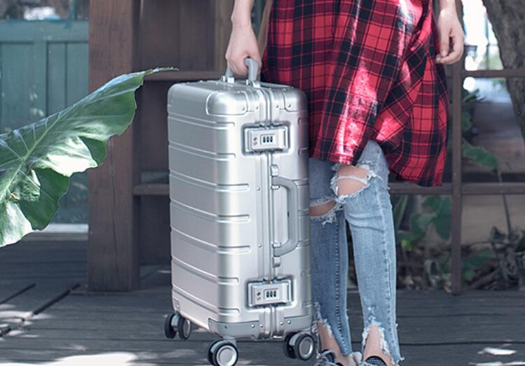 独特的行李箱设计 让出行更加人性化