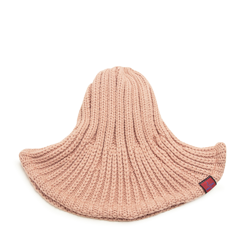 提高冬日颜值选项：这里的针织帽超可爱！