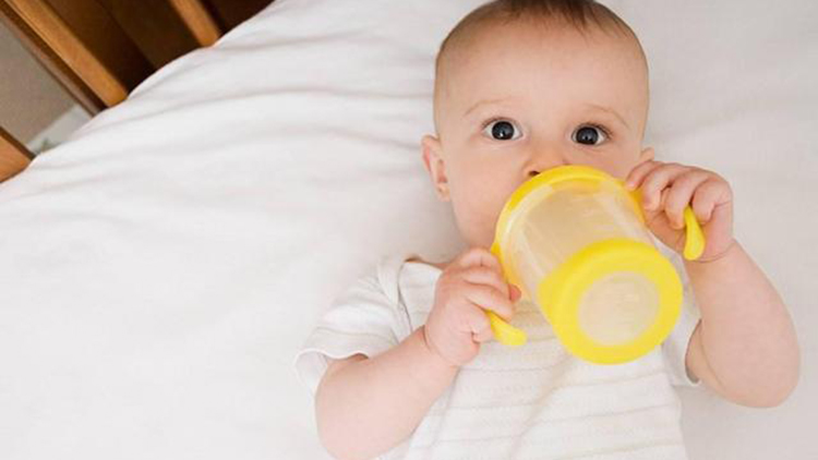 产后奶水少宝宝吃不饱？这些好物来帮忙