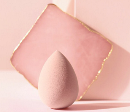 三月兔美妆蛋吃粉吗？三月兔美妆蛋值得入手吗
