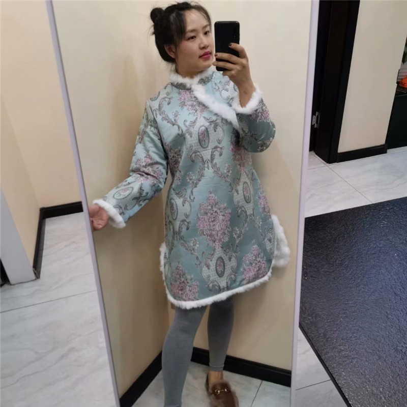 中国风拜年服汉服旗袍，凸显精致大气品质