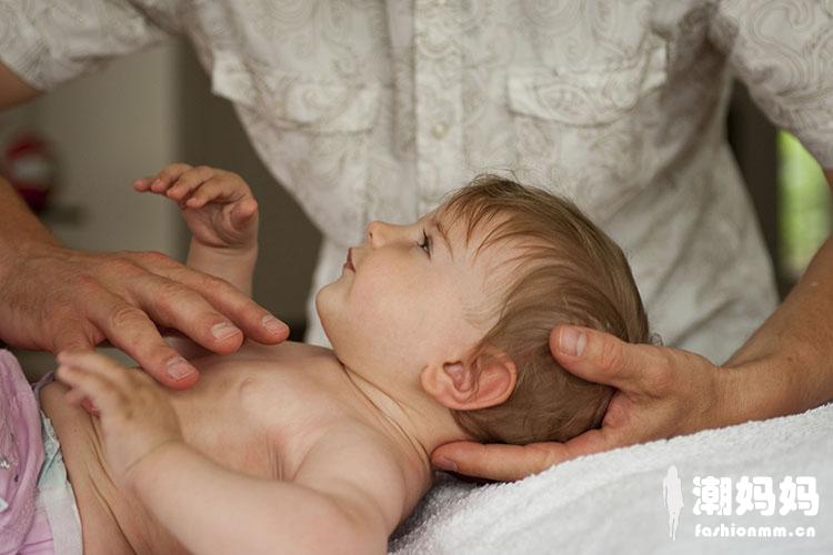 教你8种缓解宝宝肠绞痛的方法