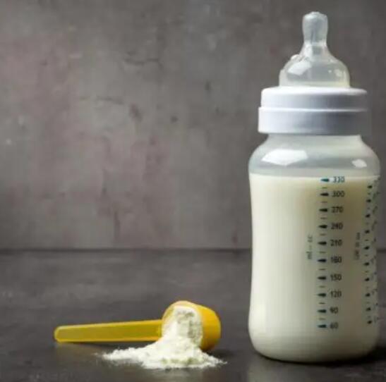 为什么配方奶粉不能和母乳媲美？