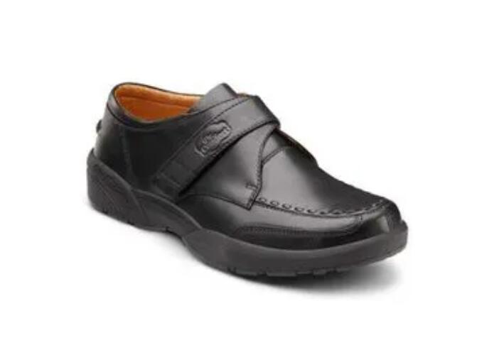 Dr.Comfort舒适博士是那个国家的，是奢侈品鞋吗？